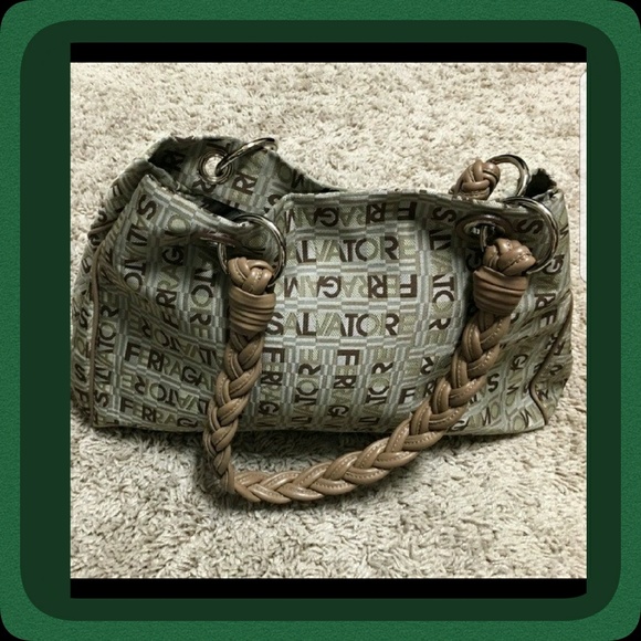 Salvatore Ferragamo Handbags - 💯AUTHENTIC FERRAGAMO SATCHEL👜